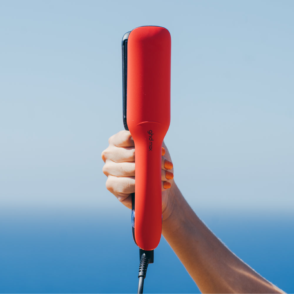 ghd MAX IN RADIANT RED CRUSH