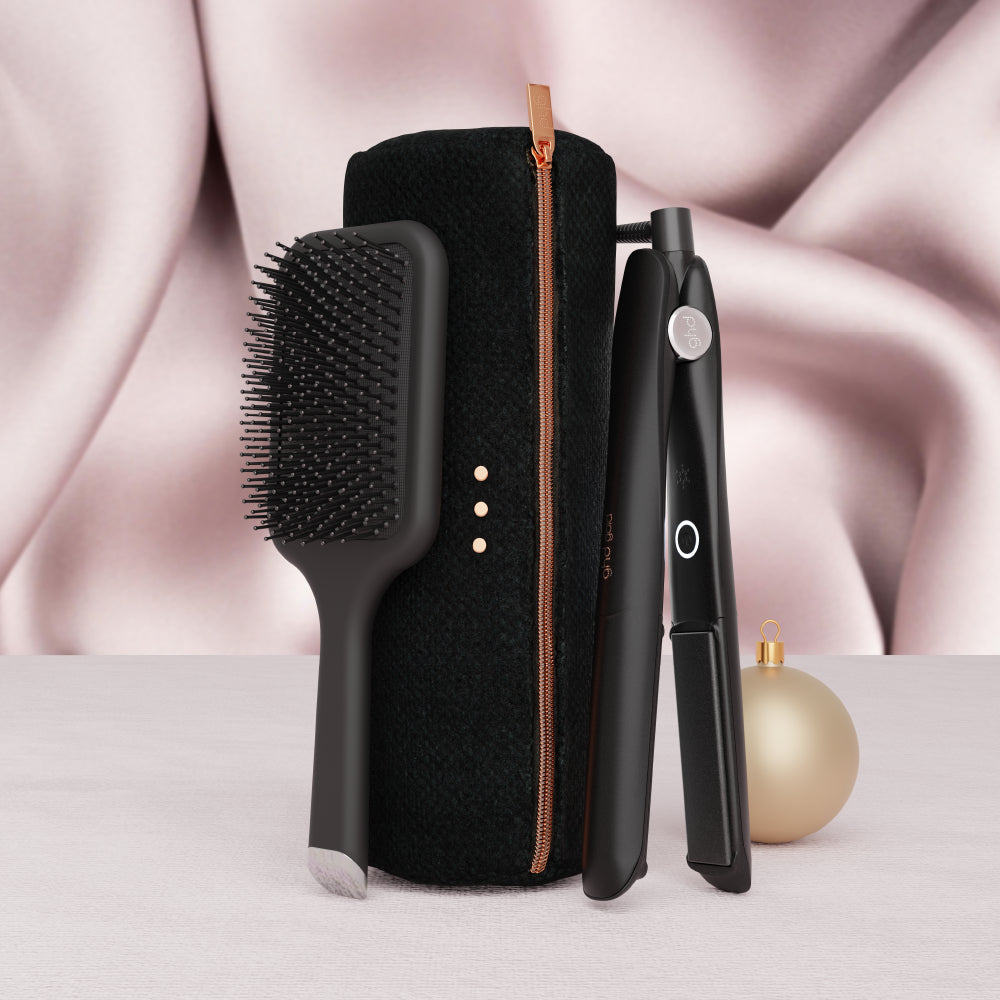 GHD GOLD® STYLER GIFT SET WITH BAG AND PADDLE BRUSH